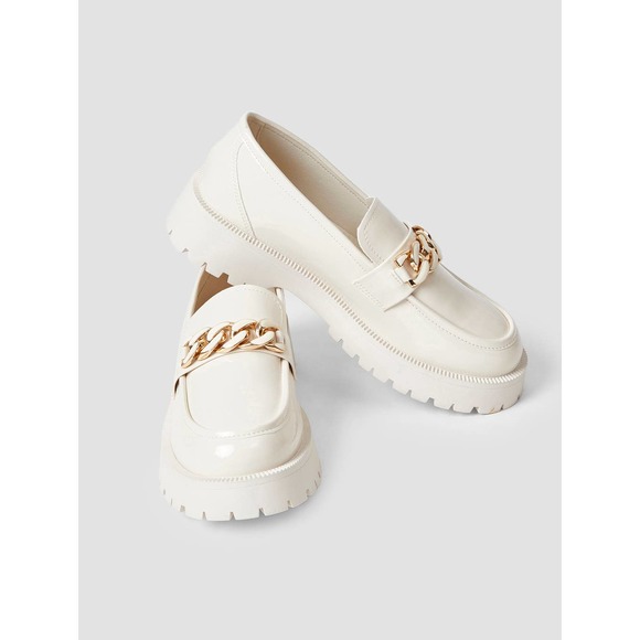 Chain Strap Platform Loafers (WHITE) Size 7 - Picture 4 of 5